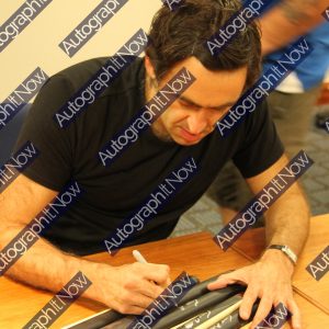 Ronnie O’Sullivan Framed Signed Snooker Cue