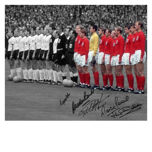 England 1966 Photo signed by 5