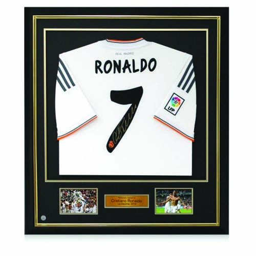 Cristiano Ronaldo Framed Signed Manchester United Display